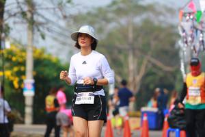 BIB: 
                            <button type="button" onclick="openModal(9920648)" class="btn btn-primary btn-sm float-right btn-popup" data-toggle="modal" data-target=".modal-high-quality">
                        <i class="fas fa-shopping-cart"></i> Add to Cart
                    </button>
                                            <button type="button" onclick="isThisMe(9920648, true)" class="btn btn-success btn-sm float-right btn-popup btn-isme hidden" data-toggle="tooltip" data-placement="bottom" title="นี่คือรูปของคุณใช่ไหม คลิกที่นี่เพื่อเอาเข้าอัลบั้ม">
                        <i class="fas fa-plus"></i> Add to album
                    </button>
                    <button type="button" onclick="isThisMe(9920648, false)" class="btn btn-warning btn-sm float-right btn-popup btn-isnotme hidden">
                        <i class="fas fa-ban"></i> Remove from album
                    </button>